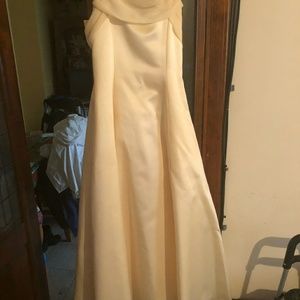 Girls size 12 gown